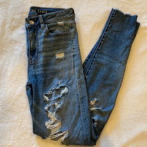 AMERICAN EAGLE JEAN